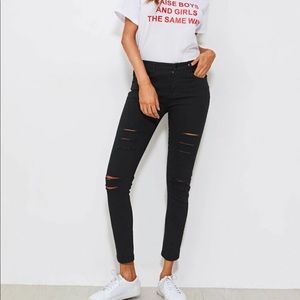 NWOT Distressed Black Skinny Jeans